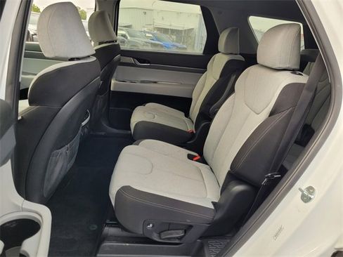 Used 2021 Hyundai Palisade SEL image 6