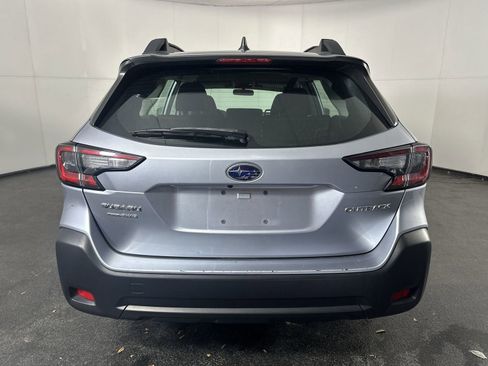 Used 2023 Subaru Outback 2.5i image 7