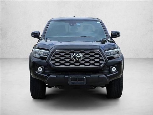 Used 2023 Toyota Tacoma TRD Off-Road w/ Technology Package AWD/4WD image 2