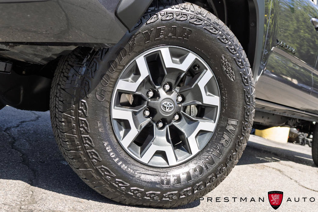 Used 2023 Toyota Tacoma TRD Off-Road w/ TRD Premium Off Road Package AWD/4WD image 16