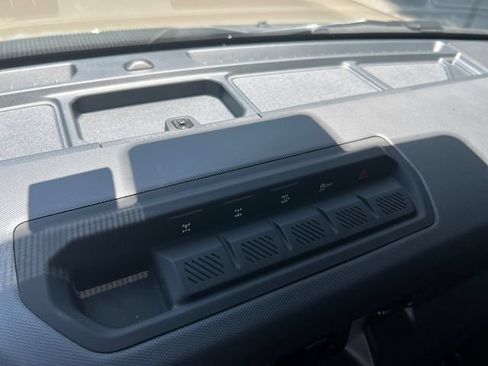 Used 2026 Ford Bronco 2-Door w/ Sasquatch Package AWD/4WD image 23