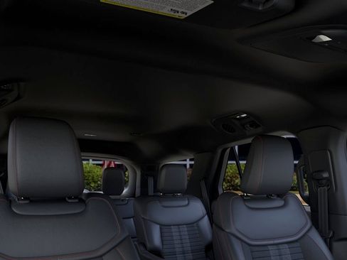 New 2026 Ford Explorer ST-Line w/ ST-Line Street Pack image 22