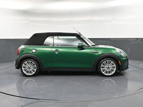 Used 2024 MINI Cooper S w/ Signature Upholstery Package image 9