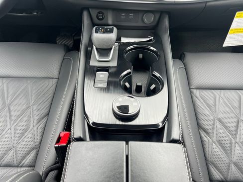 New 2026 Nissan Rogue Platinum AWD/4WD image 12