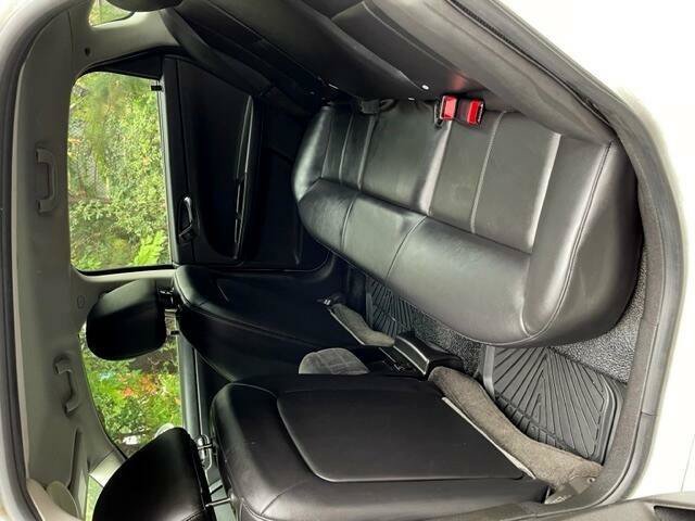 Used 2013 Chevrolet Impala Police FWD image 10