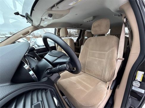 Used 2016 Dodge Grand Caravan SE w/ Quick Order Package 29E SE image 20