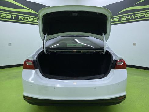 Used 2023 Chevrolet Malibu LT w/ Driver Confidence Package image 9