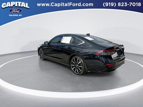 Used 2024 Honda Accord Touring image 6