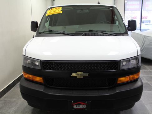 Used 2023 Chevrolet Express 2500 image 2