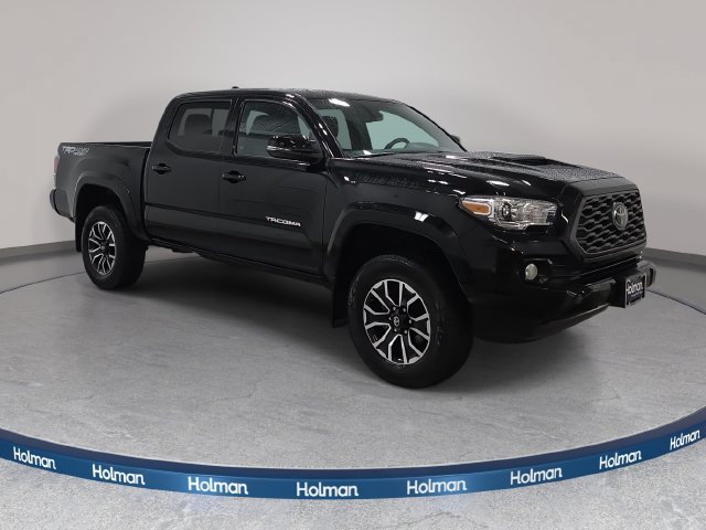 Certified 2023 Toyota Tacoma TRD Sport AWD/4WD image 3
