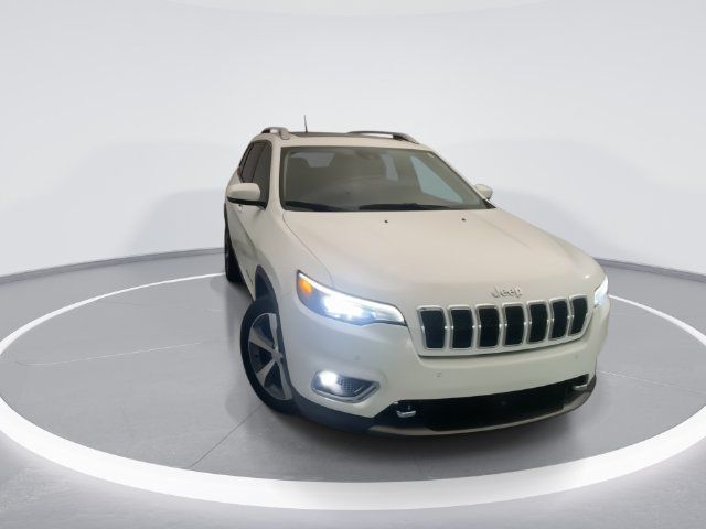 Used 2021 Jeep Cherokee Limited w/ Elite Package FWD image 4