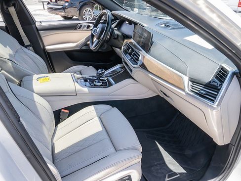 Used 2020 BMW X6 M50i w/ Executive Package AWD/4WD image 19