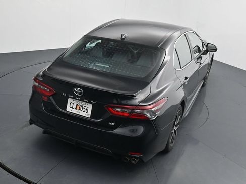 Used 2024 Toyota Camry SE FWD image 14