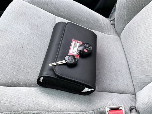 Used 2017 Toyota Sienna LE image 14