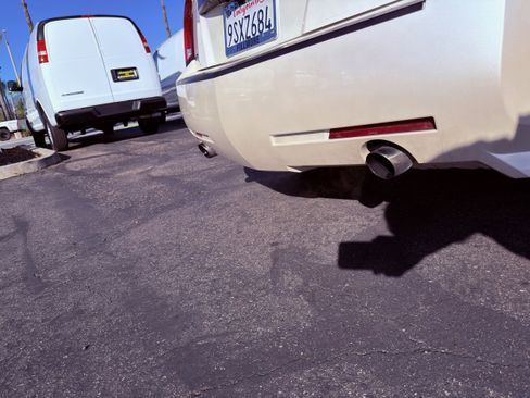 Used 2010 Cadillac CTS Luxury image 42