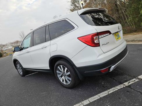 Used 2019 Honda Pilot EX image 3