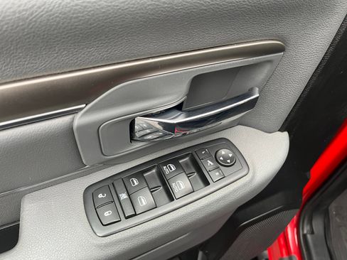 Used 2016 RAM 1500 Big Horn image 14