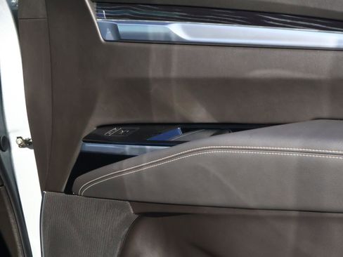 Used 2025 Cadillac Escalade Sport w/ Touring Package image 23