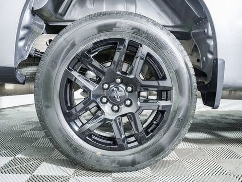 Used 2024 Chevrolet Silverado 1500 Custom w/ LPO, Dark Essentials Package image 15