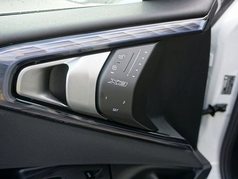 Used 2026 BMW X3 xDrive30 w/ Convenience Package image 9