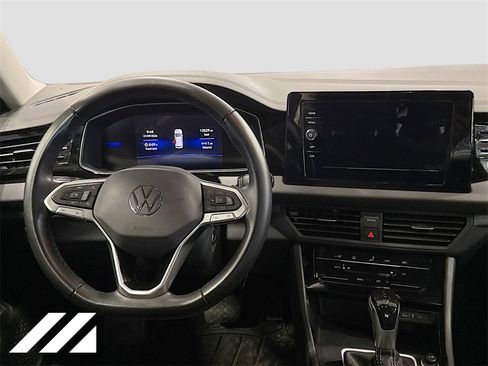 Used 2025 Volkswagen Jetta S image 23