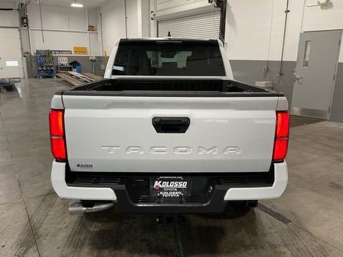 New 2025 Toyota Tacoma SR5 image 5