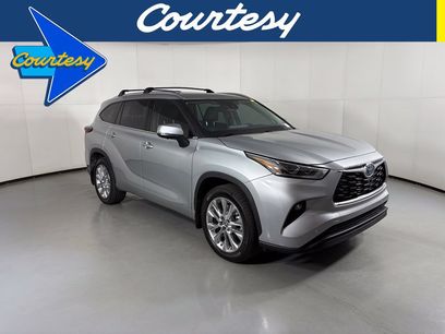 Used 2024 Toyota Highlander Limited