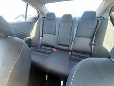 Used 2025 Nissan Altima 2.5 SV image 16