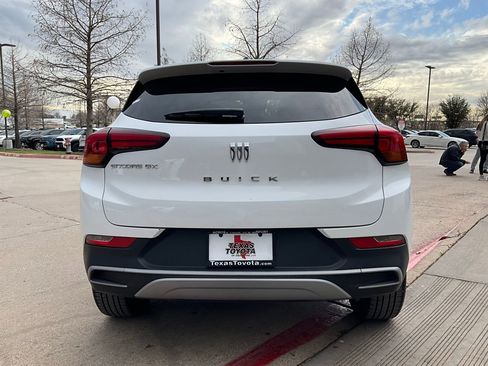 Used 2025 Buick Encore GX Preferred image 7