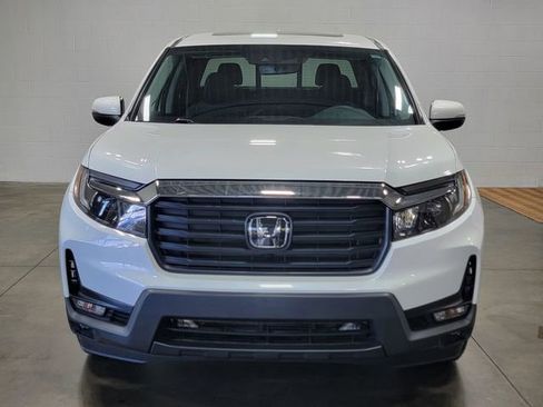 Certified 2023 Honda Ridgeline RTL image 3