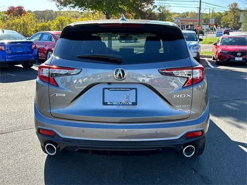 Used 2025 Acura RDX A-Spec image 3
