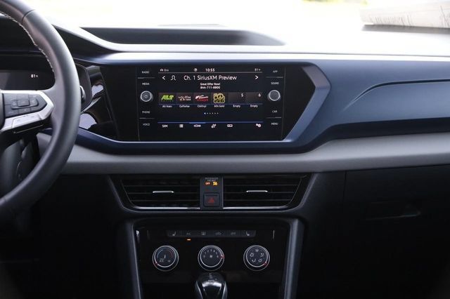 Certified 2023 Volkswagen Taos SE AWD/4WD image 22