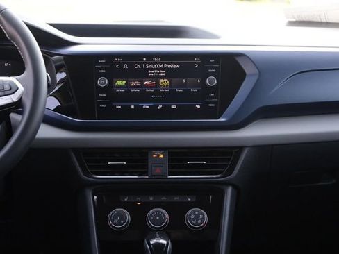 Certified 2023 Volkswagen Taos SE AWD/4WD image 22