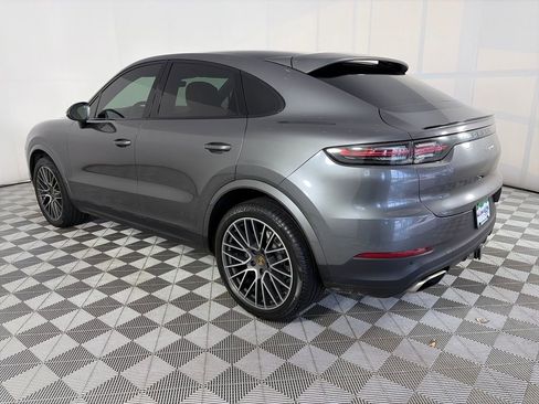 Used 2020 Porsche Cayenne image 5