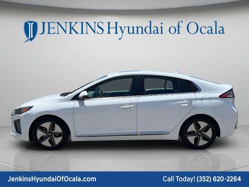 Certified 2021 Hyundai Ioniq Limited FWD image 6
