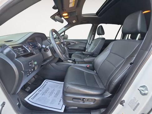 Used 2023 Honda Passport Elite image 11