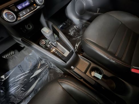 Used 2019 Nissan Kicks SR w/ SR Premium Package image 25