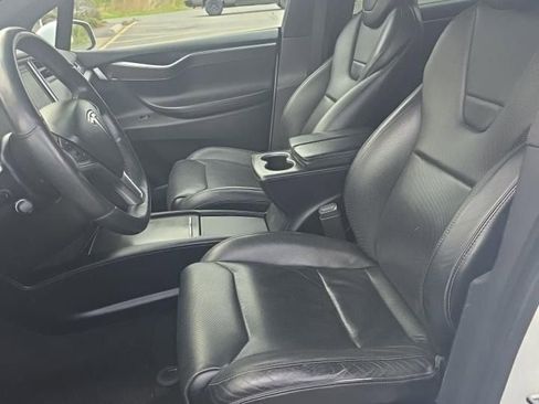 Used 2016 Tesla Model X Performance AWD/4WD image 5