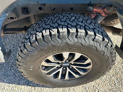 Used 2020 Ford F150 Raptor w/ Equipment Group 802A Luxury AWD/4WD image 42