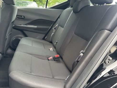 New 2025 Nissan Kicks Play S image 20