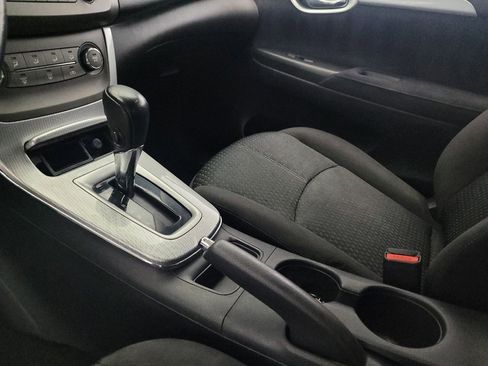 Used 2014 Nissan Sentra SR w/ SR Driver Package FWD image 26