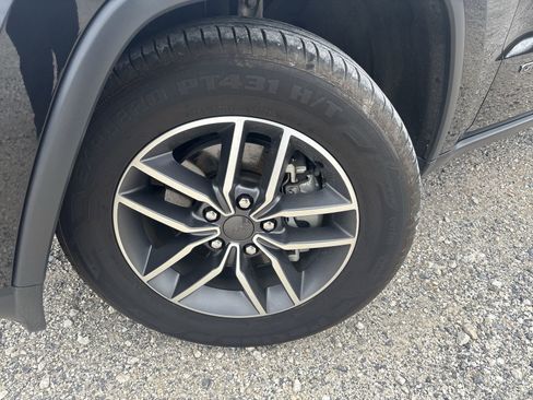 Used 2020 Jeep Grand Cherokee Limited image 10