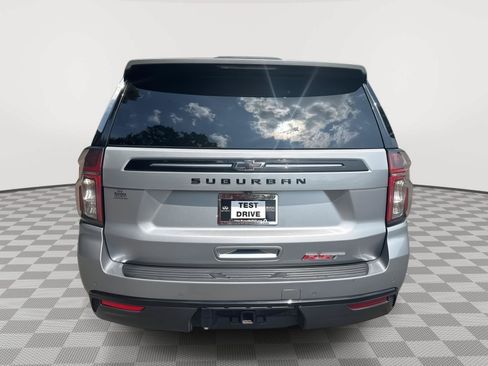 Used 2024 Chevrolet Suburban RST w/ Luxury Package AWD/4WD image 7