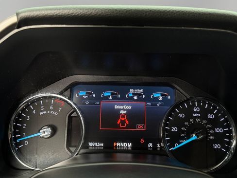 Used 2020 Ford Expedition Max XLT w/ Equipment Group 202A RWD image 22