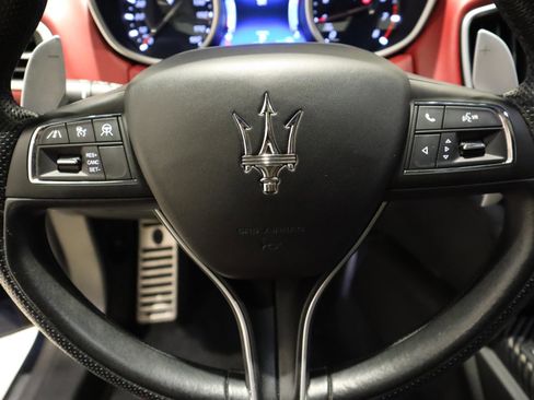 Used 2019 Maserati Ghibli S GranSport Q4 image 29