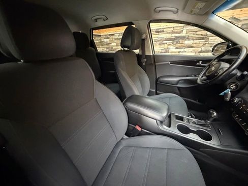 Used 2016 Kia Sorento LX w/ LX Convenience Package AWD/4WD image 15