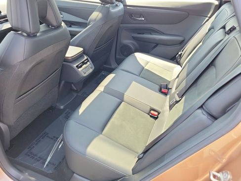 Used 2023 Nissan Ariya FWD image 25