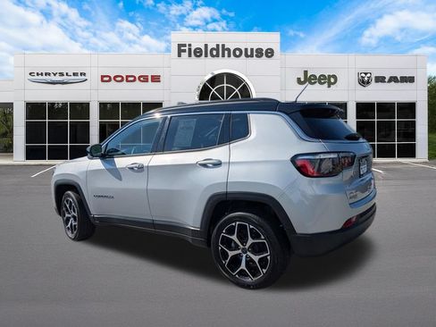 Used 2025 Jeep Compass Limited AWD/4WD image 13