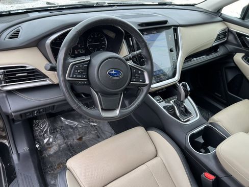 Used 2023 Subaru Outback Limited image 14