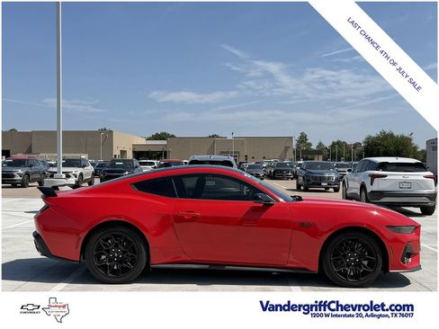 Used 2024 Ford Mustang GT Premium w/ GT Performance Package RWD image 3